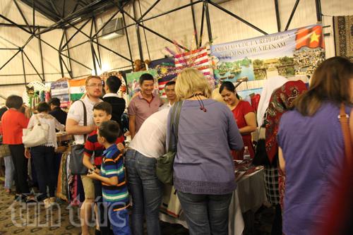 Vietnam attends annual fair in Venezuela